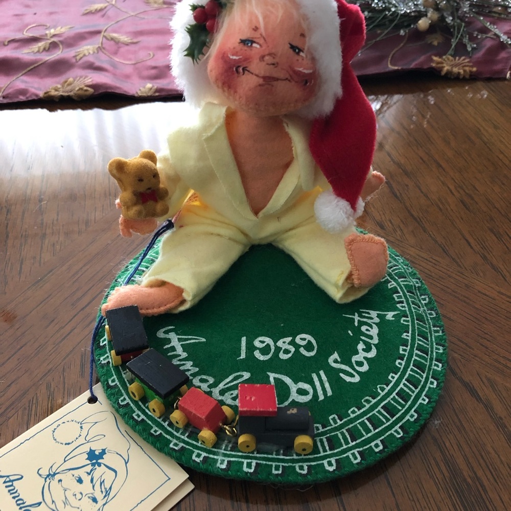 Vintage “NEW” 1989 Annalee Christmas Morning Kid Doll From Annalee Doll Society
